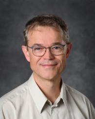 Professional Headshot of Daniel Morris