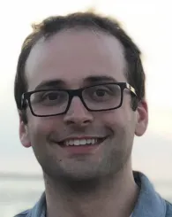 Professional Headshot of Josh Siegel