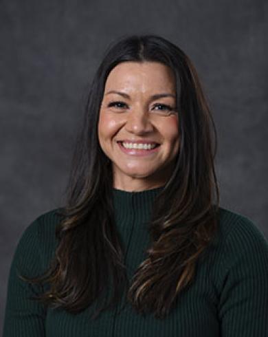 Professional Headshot of Erica Weeks