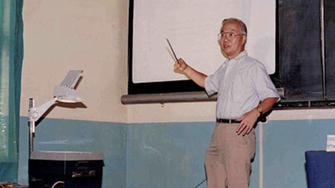 Remembering the distinguished career of Kun-Mu Chen